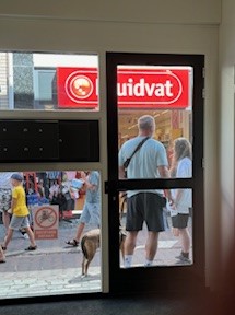 Jodi M Noord The Neighborhood Door