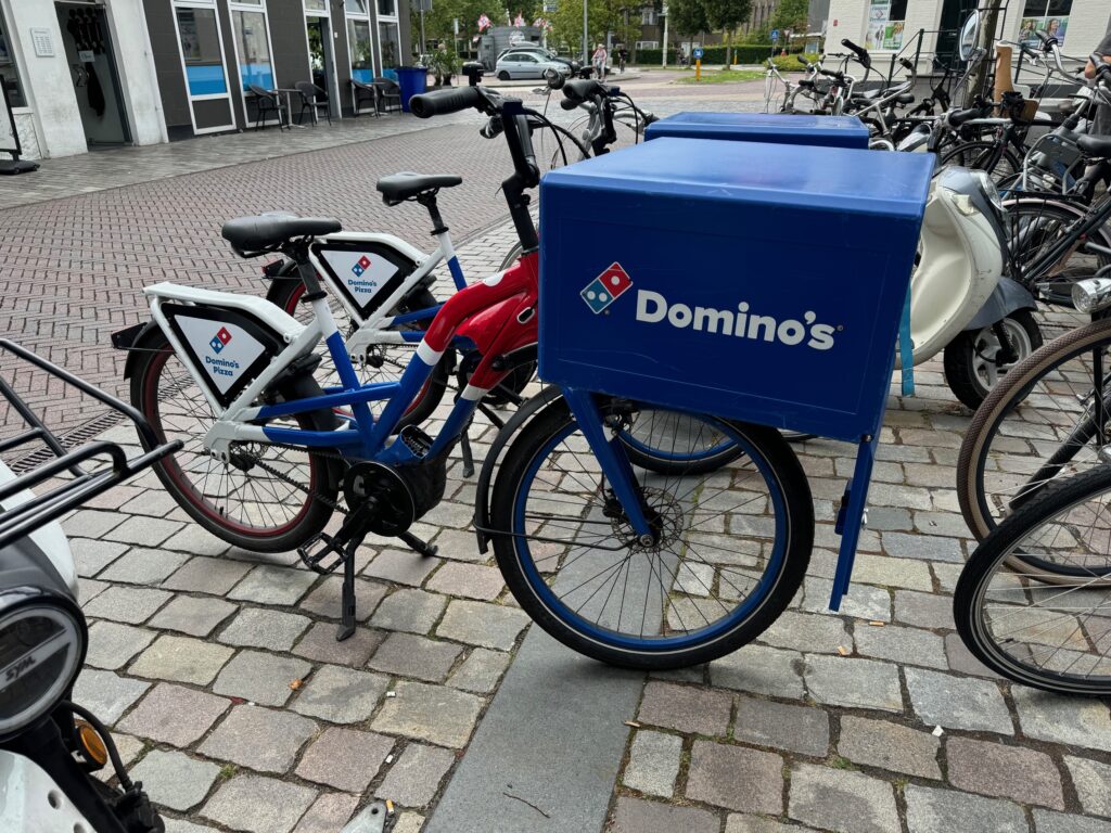 JOdi M Noord Dominos bikes