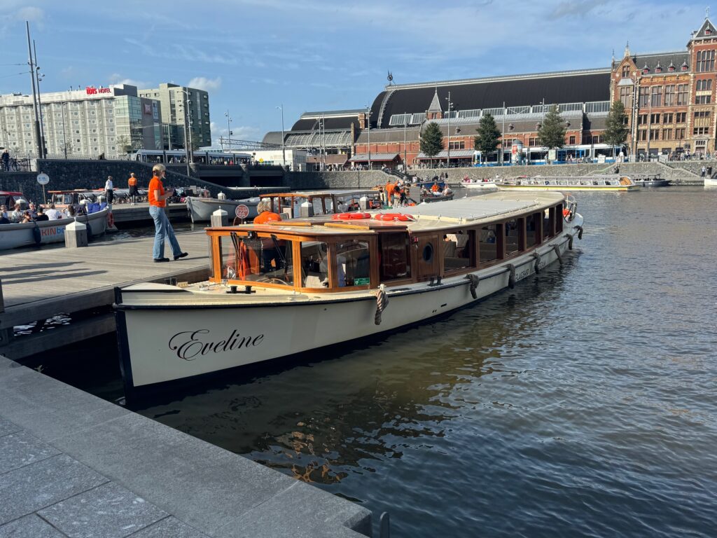 Jodi M Noord Tour Boat