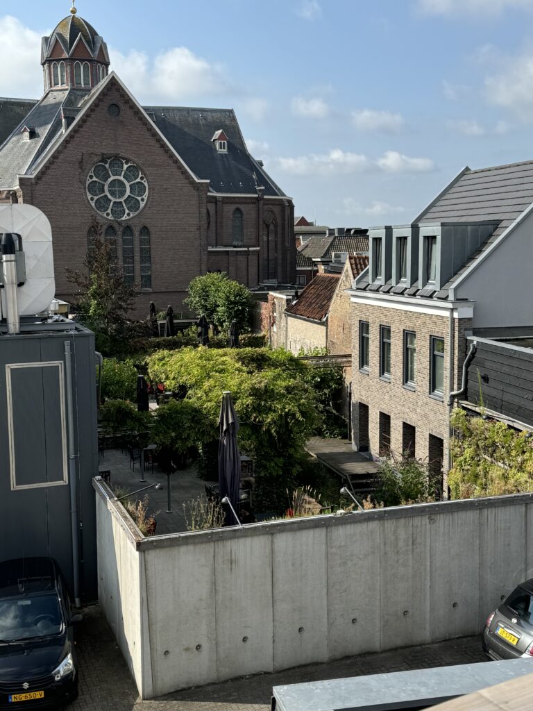 Jodi M Noord Slot Courtyard