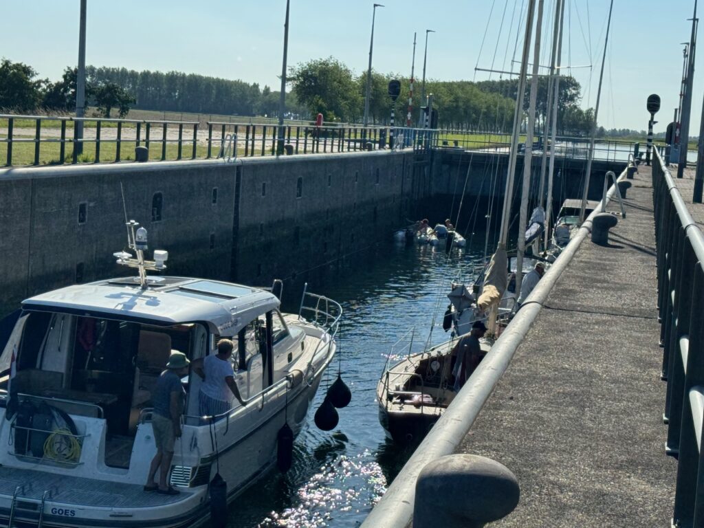 Jodi M Noord parking while the water fills