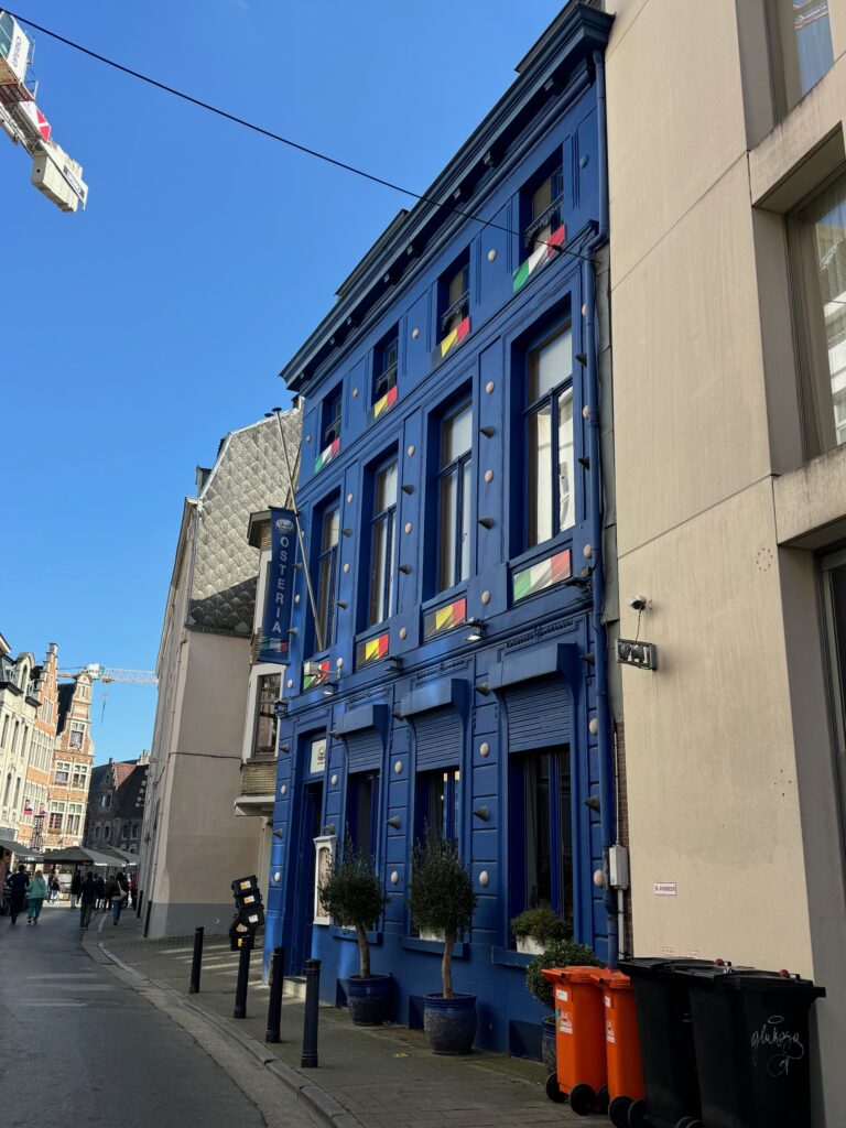 Jodi M Noord Ghent Blue house