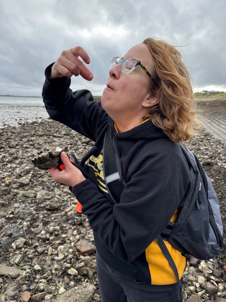 Jodi M Noord eating Oy