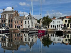 Read more about the article One Year as “Jodi the American”