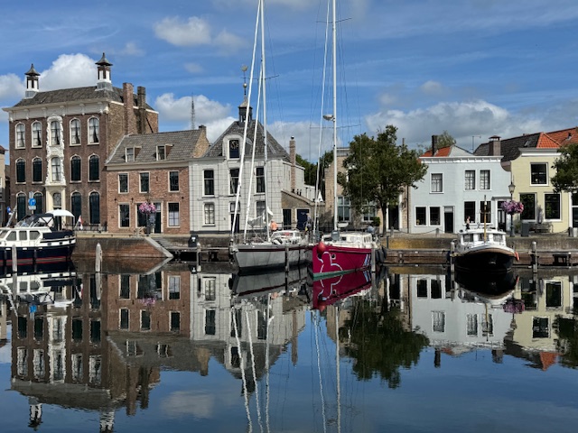 Read more about the article One Year as “Jodi the American”